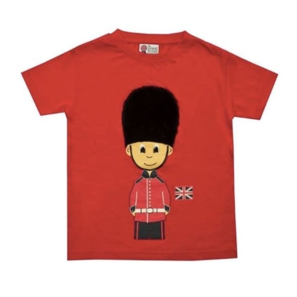 The Great British Collection Soldier Plush Bearskin Hat T-Shirt - 5-6